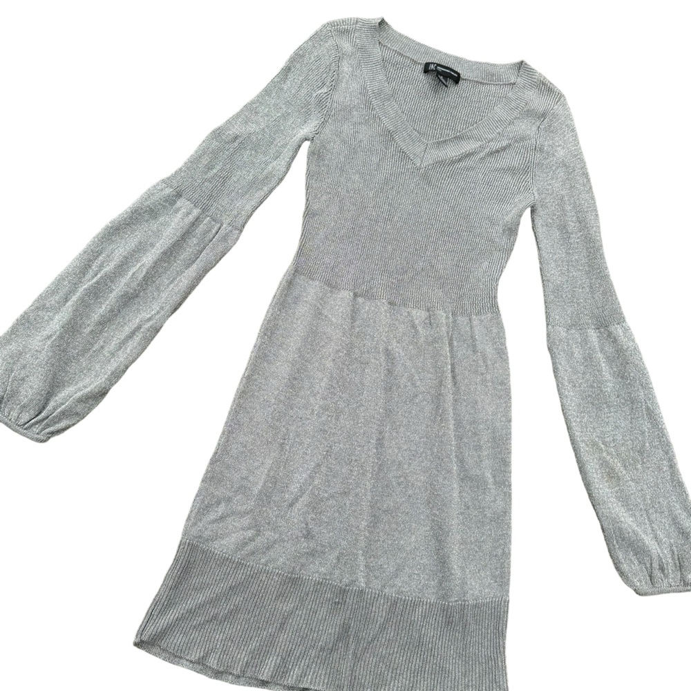 International Concept ladies shimmer silver knee length dress size Medium